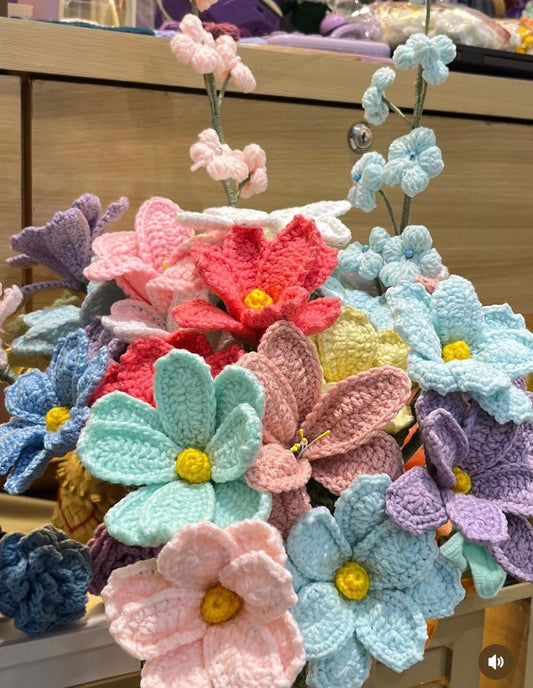 Crochet Cosmo Flower